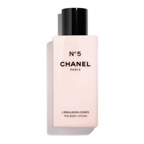 chanel no 5 l'emulsion corps|N°5 THE BODY LOTION .